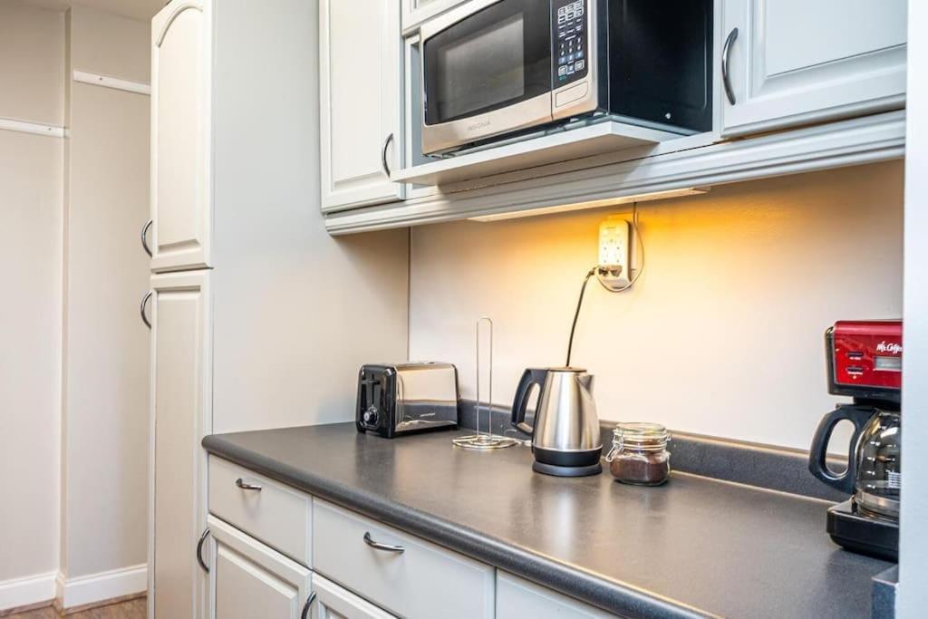 Atlanta Downtown! 1B Paid Onsite Parking! Lm301 Villa ภายนอก รูปภาพ